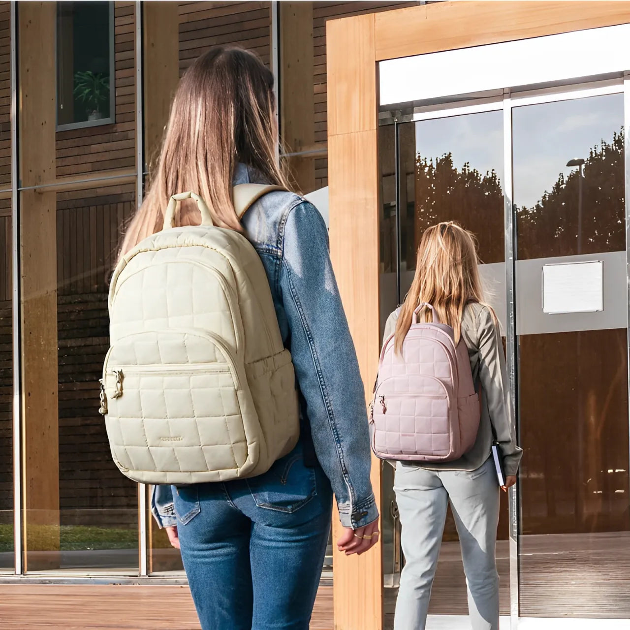 Mochila Feminina Notebook Impermeável Bagsmart | Charme dela