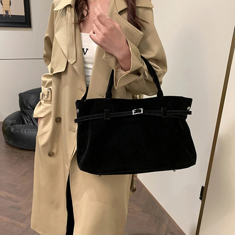 Bolsa Tote Grande Camurça Zoe