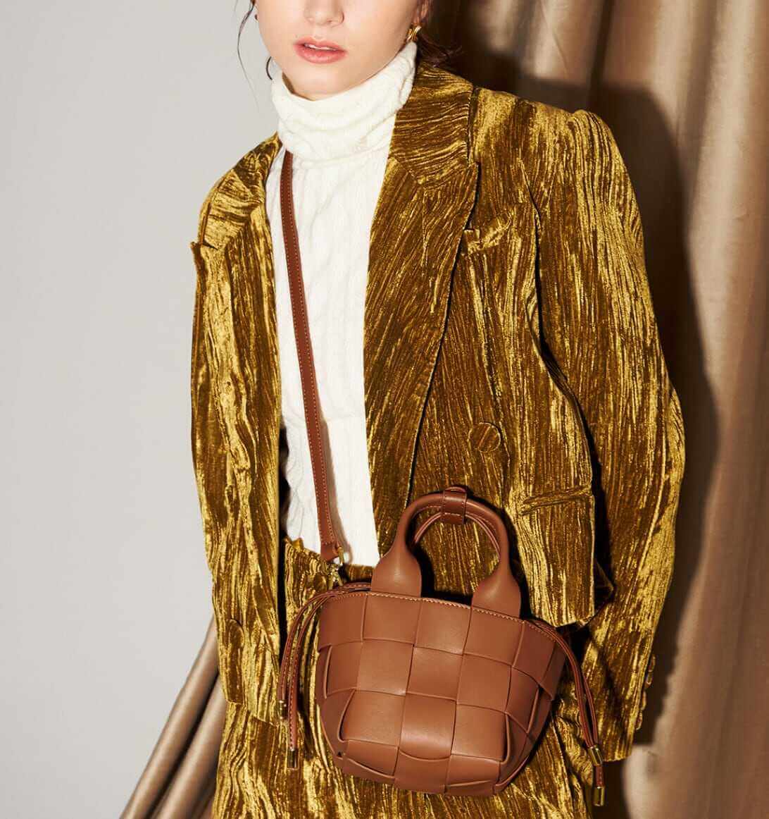 Bolsa Transversal Pequena Bucket Couro Legítimo Nales